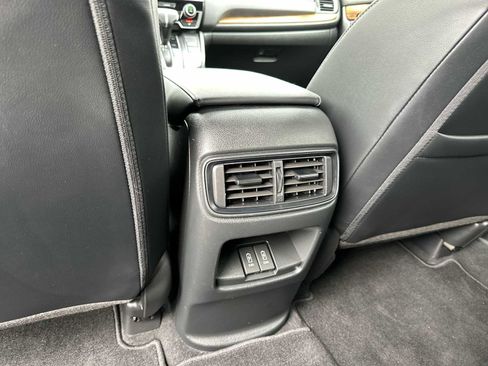 Used 2022 Honda CR-V EX-L image 21