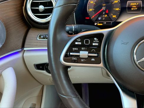 Certified 2020 Mercedes-Benz E 350 4MATIC Sedan image 24