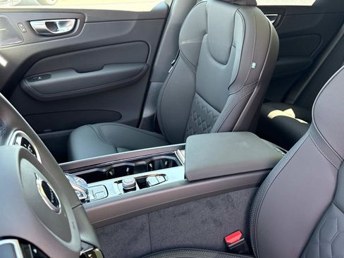 New 2026 Volvo XC60 B5 Plus w/ Climate Package image 21