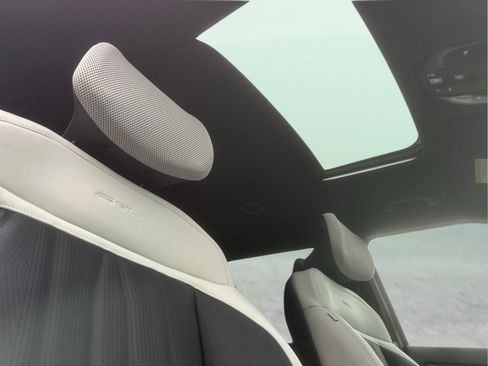 New 2026 Kia EV9 GT-Line image 18