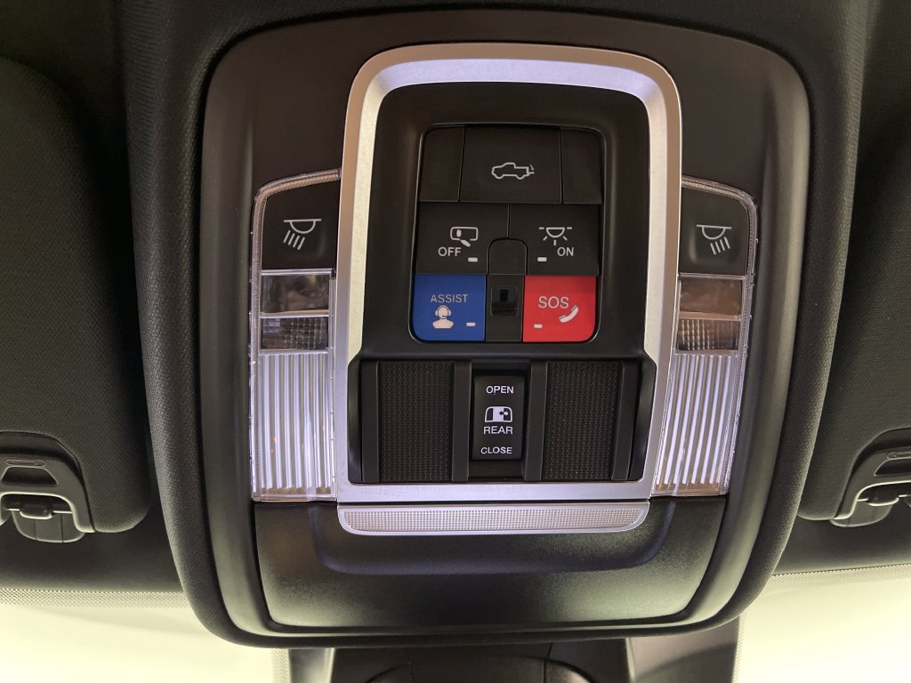 Used 2023 RAM 1500 Limited AWD/4WD image 29