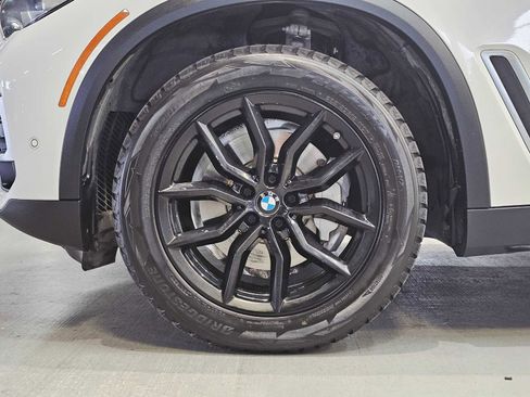 Used 2021 BMW X5 xDrive40i w/ Premium Package image 8