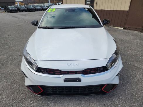 Used 2023 Kia Forte GT-Line image 3