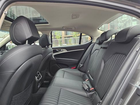 New 2026 Genesis G70 2.5T Prestige image 19