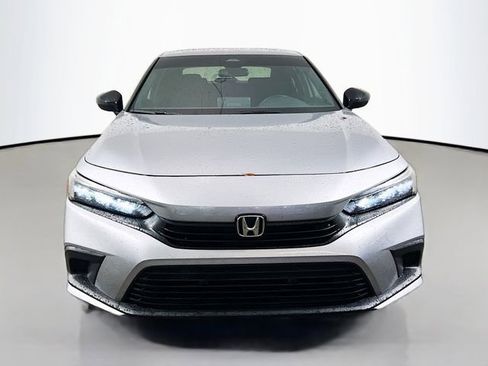 Used 2024 Honda Civic Sport image 2