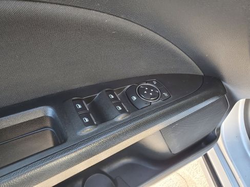 Used 2020 Ford Fusion SE image 14