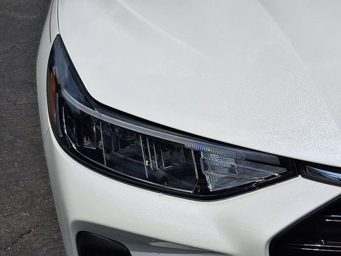 Used 2025 Ford Escape ST-Line w/ Tech Pack #1 image 9