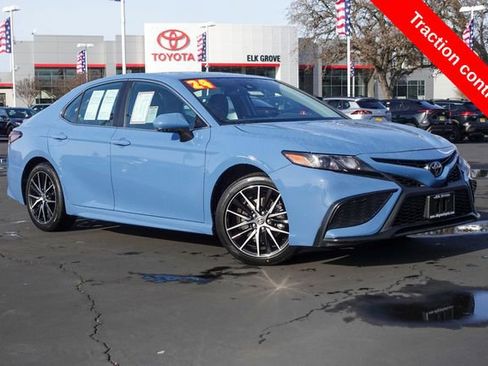 Certified 2024 Toyota Camry SE image 7