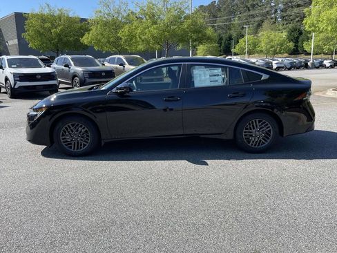 New 2026 Nissan Sentra SV w/ SV Convenience Package FWD image 4