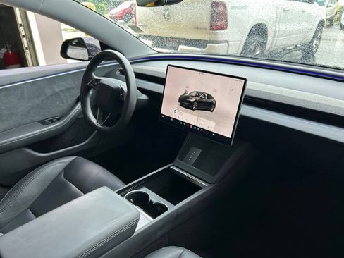 Used 2024 Tesla Model 3 Long Range AWD/4WD image 27