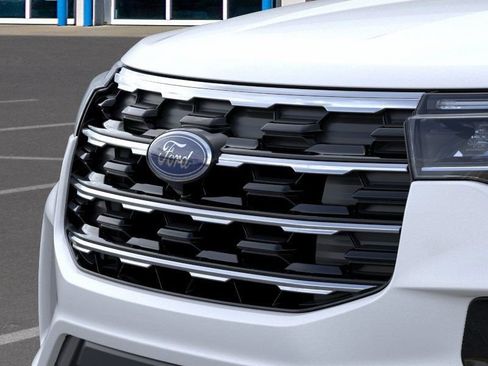New 2026 Ford Explorer Active w/ Active Comfort Package image 17