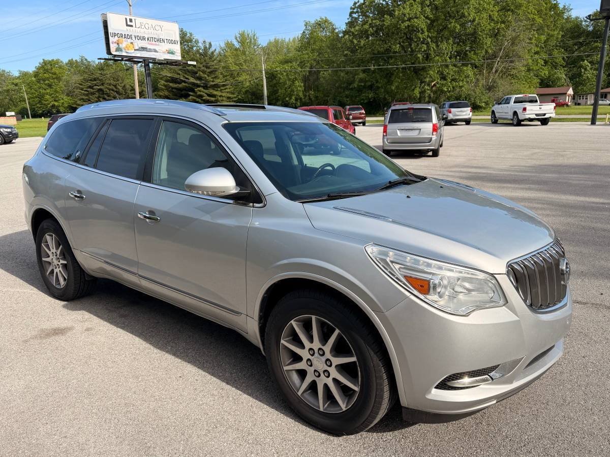 Used 2017 Buick Enclave Leather AWD/4WD image 4