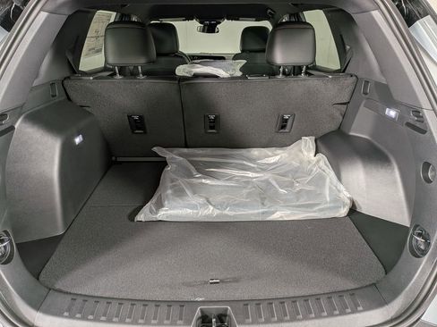New 2026 Chevrolet Equinox RS AWD/4WD image 10