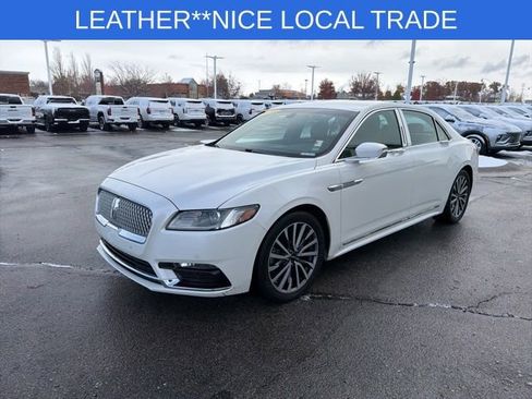 Used 2018 Lincoln Continental Select image 5