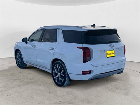 Used 2022 Hyundai Palisade Limited image 3