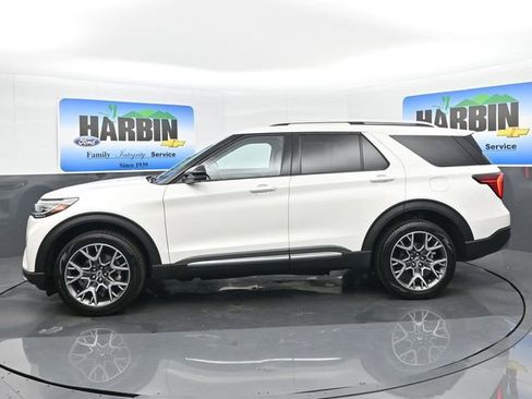 New 2025 Ford Explorer Platinum w/ Ultimate Package image 2