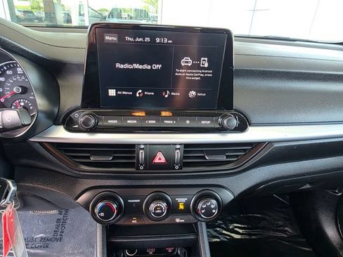 Used 2024 Kia Forte LXS FWD image 26
