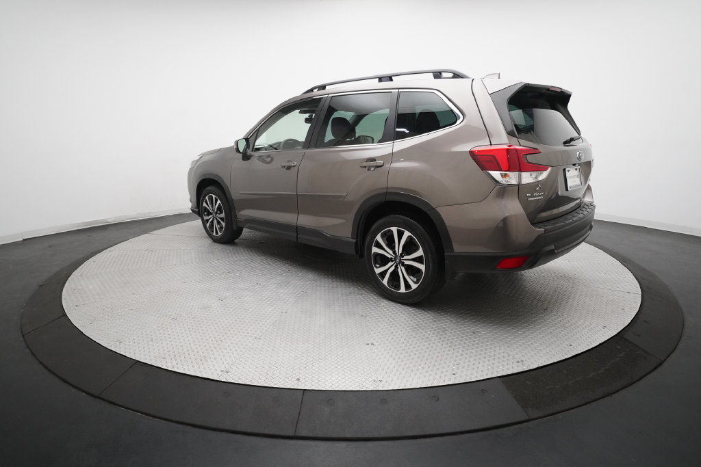 Used 2023 Subaru Forester Limited AWD/4WD image 35
