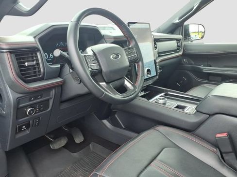 Used 2022 Ford Expedition Limited RWD image 19