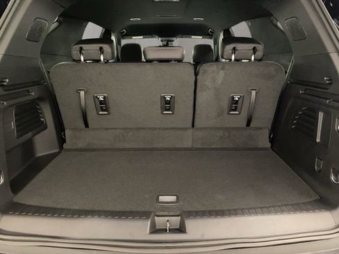 New 2026 Chevrolet Traverse LT w/ Enhanced Driving Package image 24