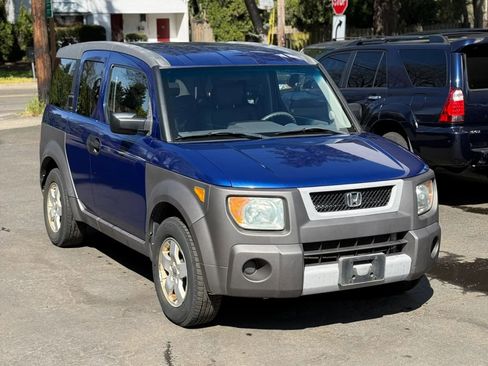 Used 2004 Honda Element EX image 1