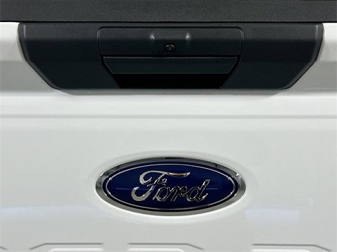 New 2026 Ford F250 XL w/ XL Chrome Package image 20