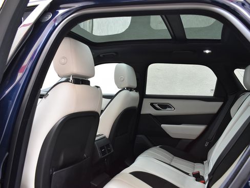 Used 2023 Land Rover Range Rover Velar R-Dynamic S image 22