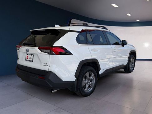 Used 2023 Toyota RAV4 XLE w/ Convenience Package AWD/4WD image 5