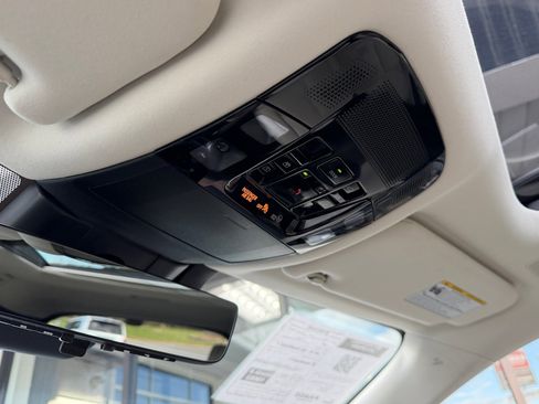 Used 2023 Lexus RX 350 AWD image 12