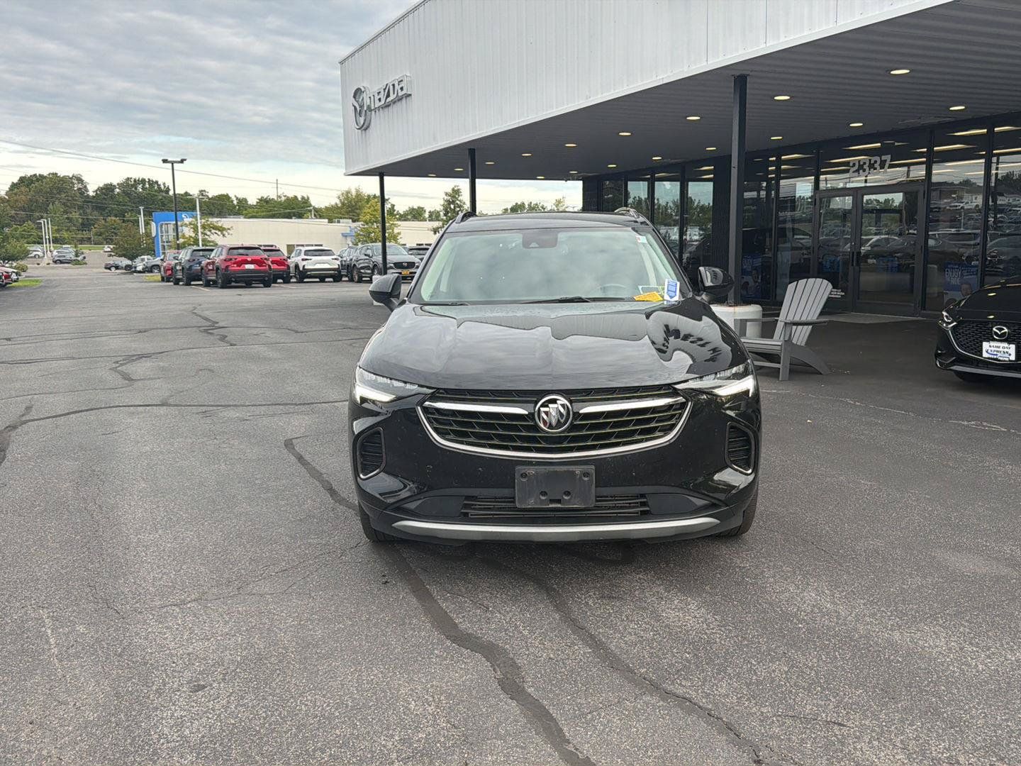 Used 2022 Buick Envision Preferred FWD image 2