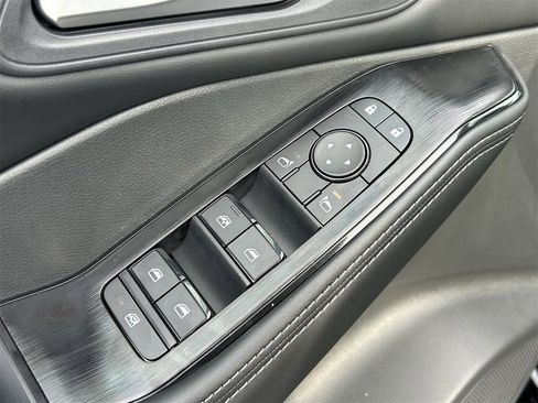 New 2026 Nissan Rogue SV FWD image 31