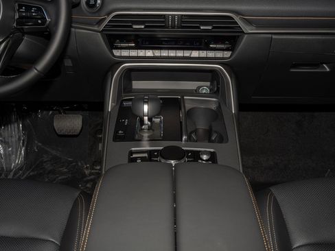 New 2026 MAZDA CX-90 3.3 Turbo w/ Preferred Package AWD/4WD image 23