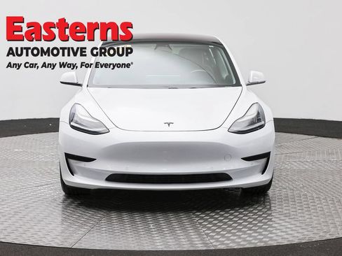 Used 2018 Tesla Model 3 Long Range AWD/4WD image 2