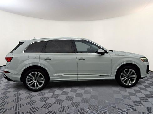 Used 2025 Audi Q7 3.0T Premium Plus w/ Premium Plus Package AWD/4WD image 7