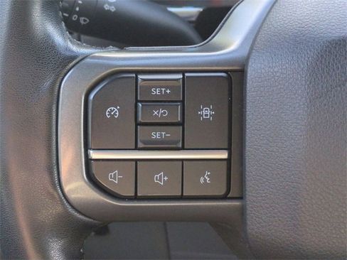 Certified 2022 Ford F150 Lariat image 25