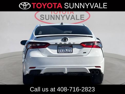 Used 2021 Toyota Camry SE image 8