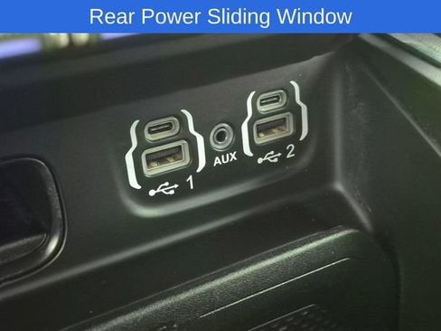 Used 2024 RAM 1500 Laramie AWD/4WD image 23