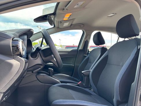 Used 2025 Nissan Versa SV FWD image 24