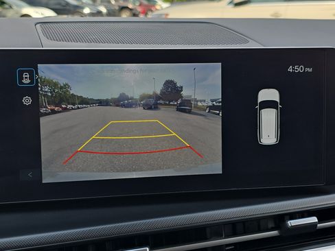 Used 2024 Hyundai Santa Fe SE FWD image 26