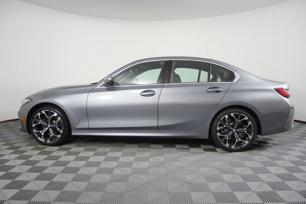 Used 2026 BMW 330i Sedan RWD image 7