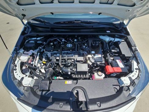 Used 2021 Toyota Corolla LE w/ Carpet Mat Package (TMS) FWD image 29