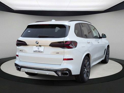 New 2026 BMW X5 xDrive40i w/ M Sport Package image 8