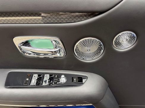 Certified 2022 Rolls-Royce Ghost Black Badge image 13