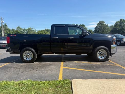 Used 2016 Chevrolet Silverado 2500 W/T w/ WT Convenience Package AWD/4WD image 5