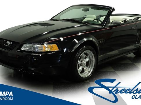 Used 2000 Ford Mustang GT RWD image 1