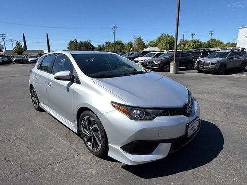 Used 2016 Scion iM FWD image 2