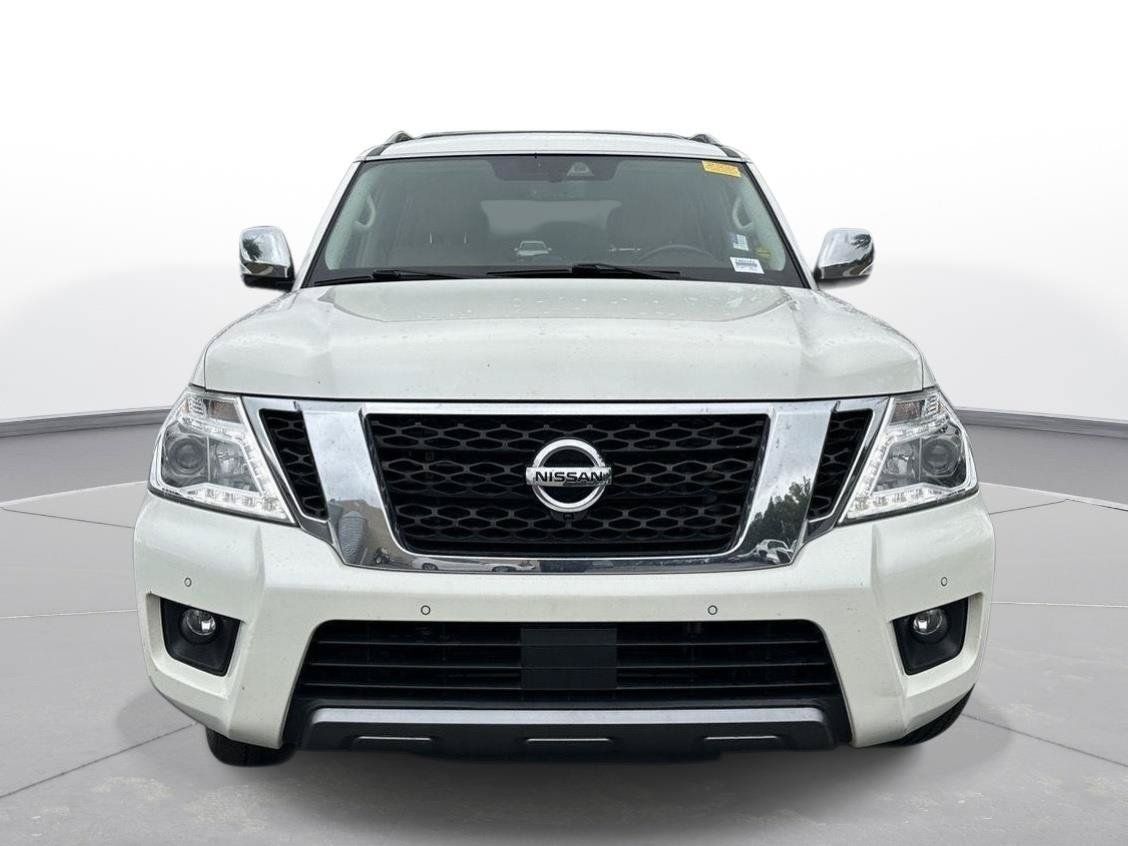 Used 2020 Nissan Armada Platinum w/ Captain's Chairs Package RWD image 3
