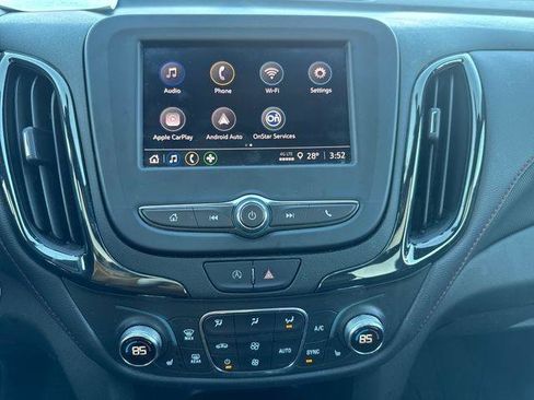 Used 2022 Chevrolet Equinox RS w/ LPO, Floor Liner Package image 21