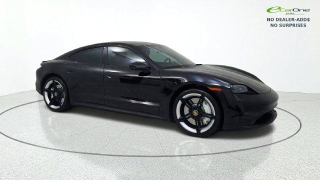 Used 2024 Porsche Taycan 4S w/ Premium Package AWD/4WD image 10