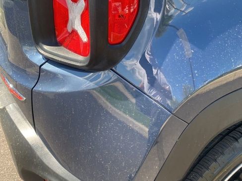 Used 2023 Jeep Renegade Trailhawk image 16